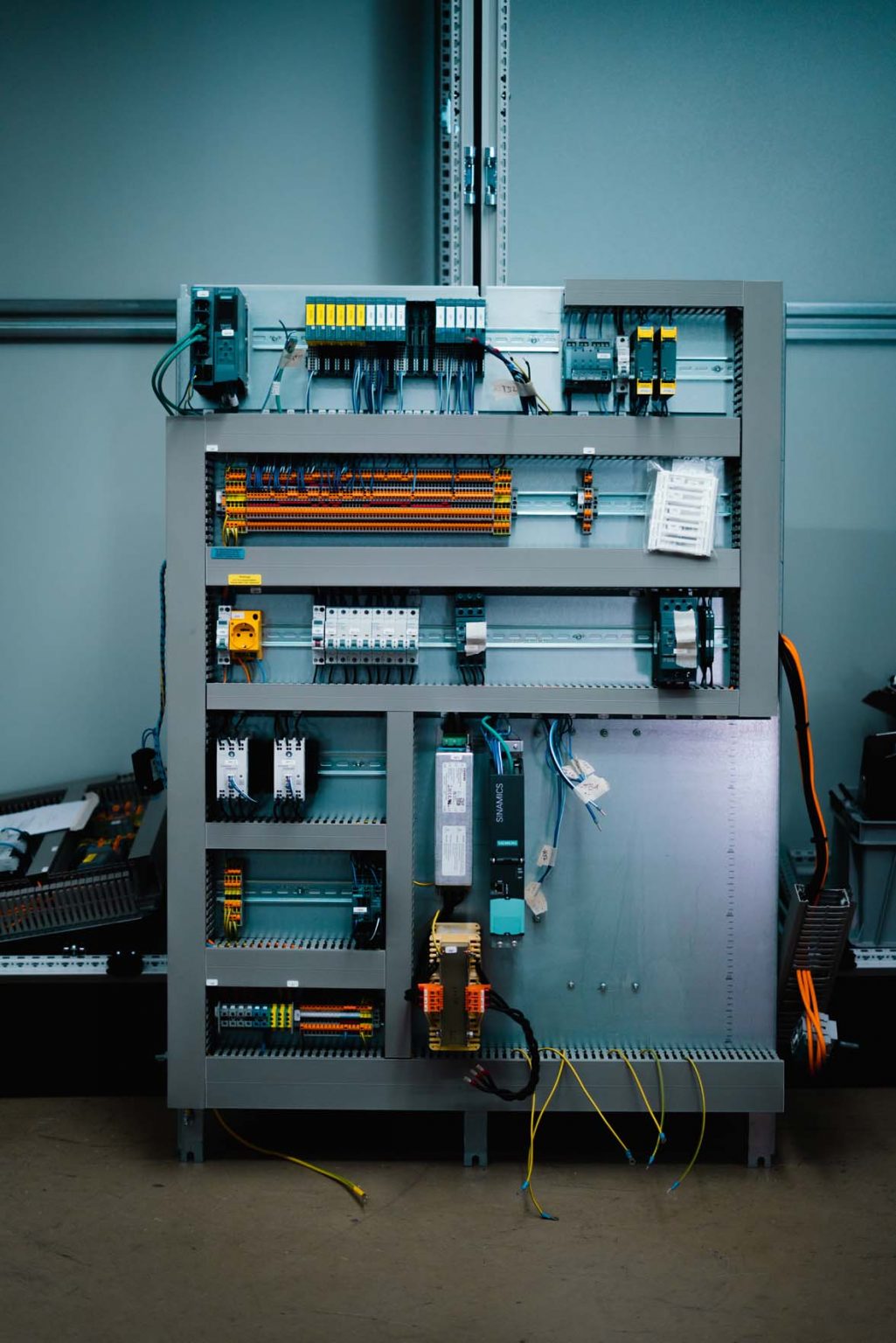 unternehmen-dcs-digital-control-solutions